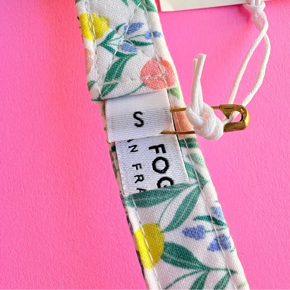 The Foggy Dog Tulip Garden Dog Collar Small Gold Hardware Spring Floral Pet NWT - Picture 5 of 9